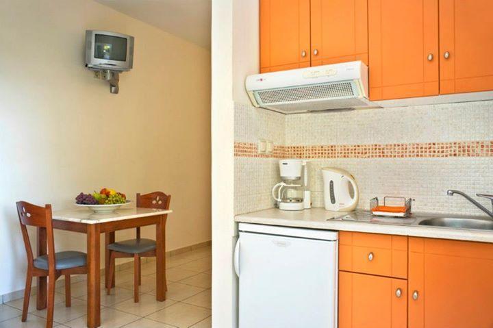 Alfa Hotel Apartments Gerani  ห้อง รูปภาพ