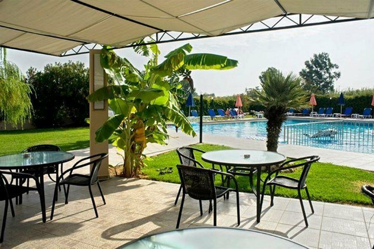 Alfa Hotel Apartments Gerani  ภายนอก รูปภาพ